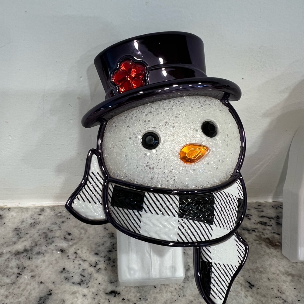 Festive holiday Snowman bath and body home fragrance plug in night light